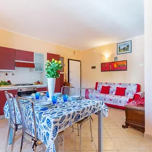 Lido Degli Estensi Flat Con Balcone E Parcheggio! Llido Degli Estensi